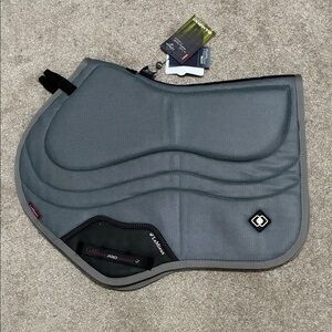 LeMieux Ultra Mesh Close Contact Square Saddle Pad